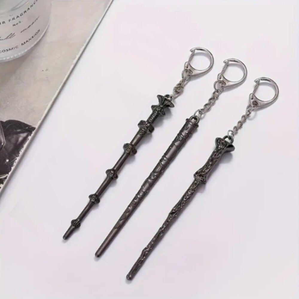 🍏50% OFF/3+... Magic Wand keychains (Harry Potter)